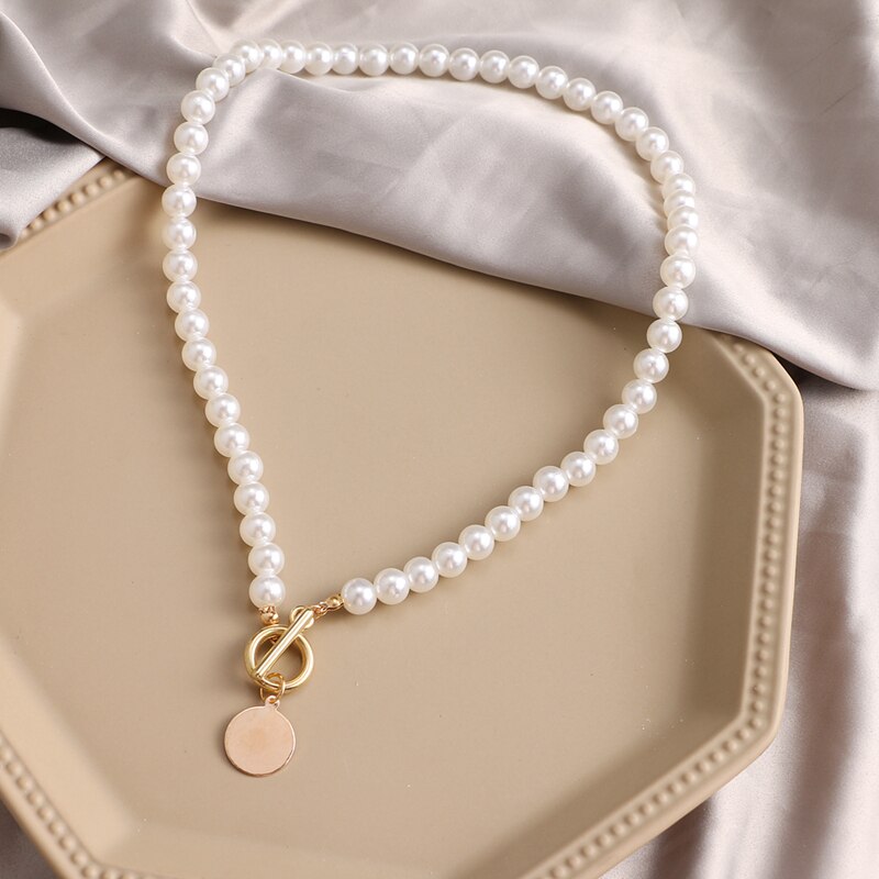 KISS WIFE Vintage Pearl Choker Necklace For Women Fashion Summer White Imitation Pearl Necklaces Trend Elegant Wedding Jewelry