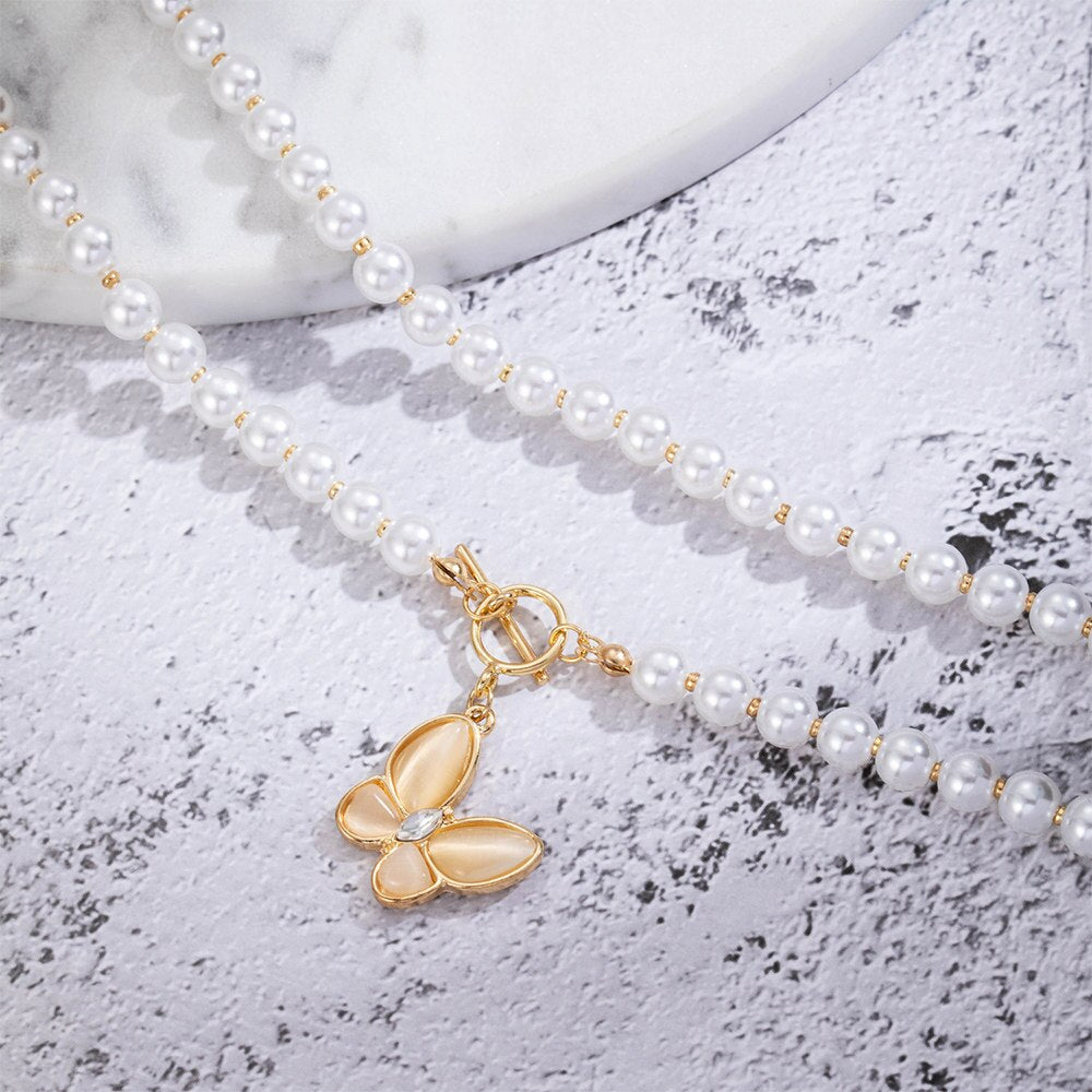 KISS WIFE Cute Butterfly Pendant Necklace For Women White Round Pearl Choker Goth Grunge Necklaces Fashion Jewelry 2021 Trend