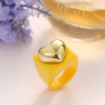 KISS WIFE Golden Heart Bears Beads Colorful Resin Acrylic Rings For Women Girls Friends Couple Rings 2021 Trend Fashion Jewelry