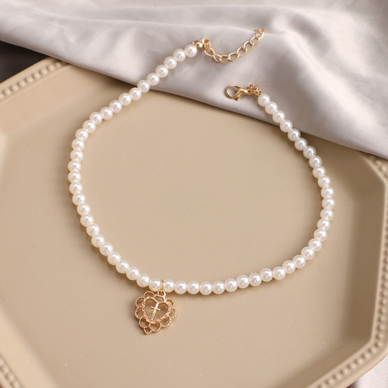 KISS WIFE Vintage Pearl Choker Necklace For Women Fashion Summer White Imitation Pearl Necklaces Trend Elegant Wedding Jewelry