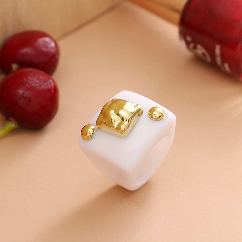 KISS WIFE Geometric White Large Size Finger Rings For Women Girls Heart Round Couple Ring Fashion Jewelry  Friends Gifts