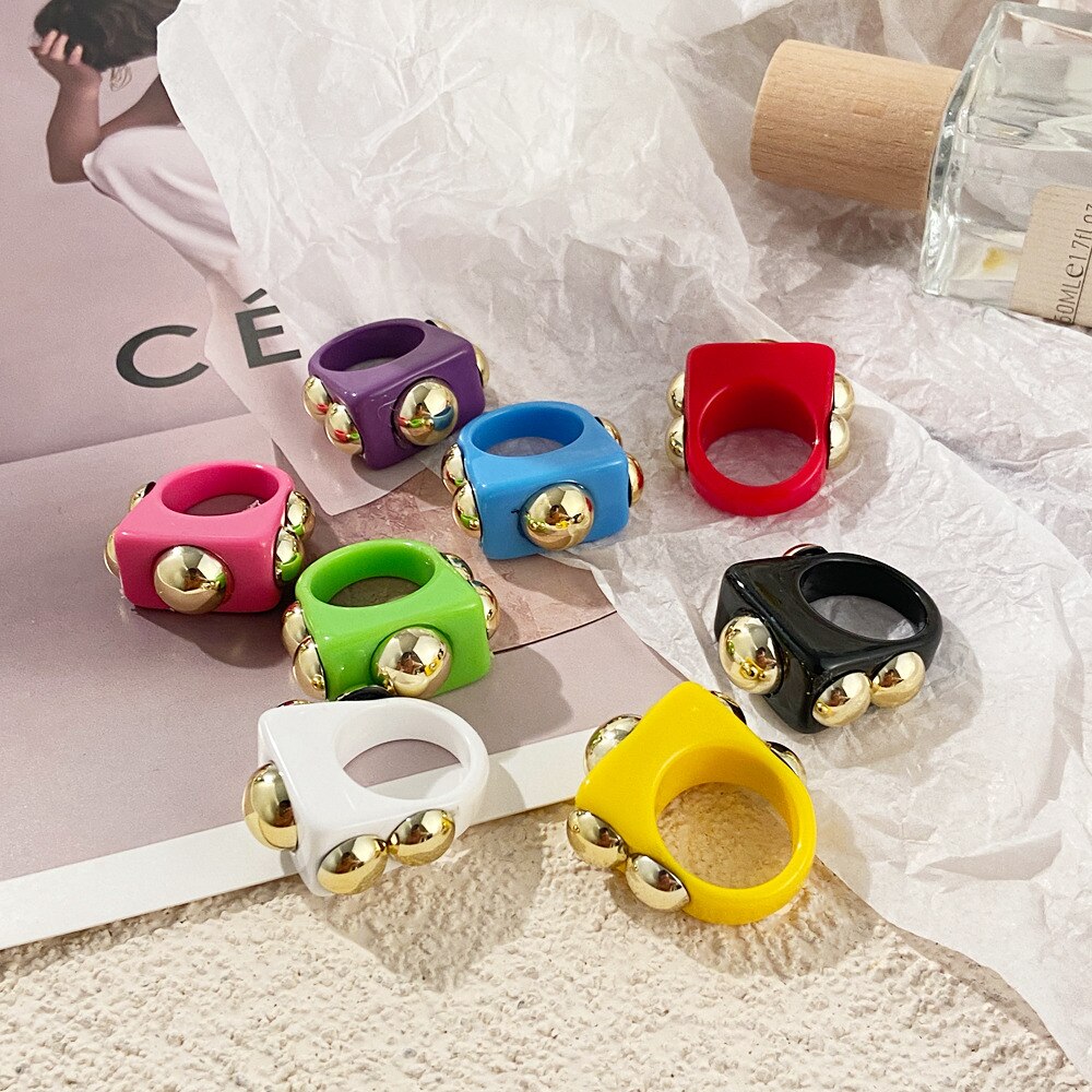 KISS WIFE Golden Heart Bears Beads Colorful Resin Acrylic Rings For Women Girls Friends Couple Rings 2021 Trend Fashion Jewelry