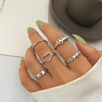 EN Fashion Heart Rings Set Love Chain Kpop Punk Rings for Couples Lovers Men Women Girls Party Gift for Girlfriend Wedding Rings